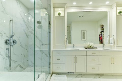 QVA-Luxury-Bathroom-with-Dual-Vanity-and-Large-Shower-1570-Antler-Court