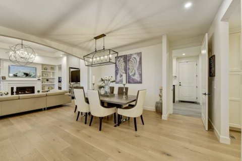 QVA-Luxury-Dining-Area-1570-Antler-Court