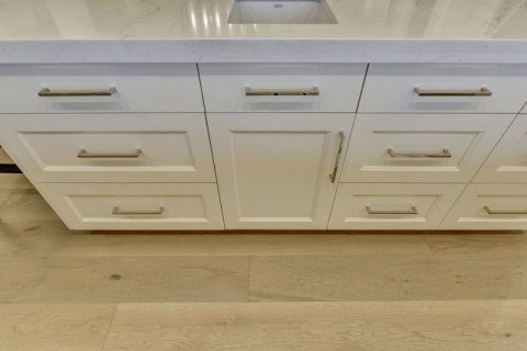 QVA-Luxury-Kitchen-Cabinets-1570-Antler-Court