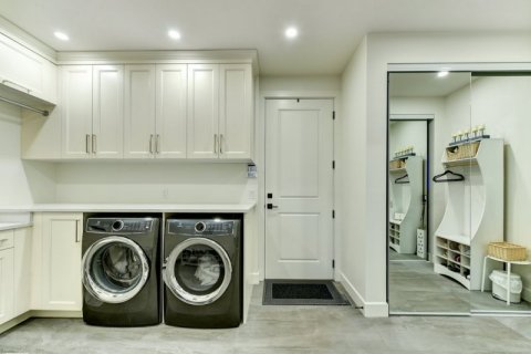 QVA-Luxury-Laundry-Room-1570-Antler-Court